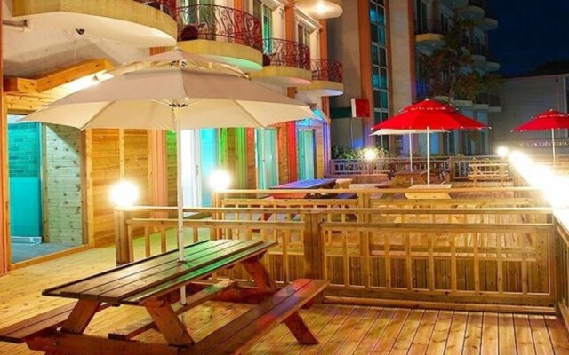 Buan Loveholic Pension