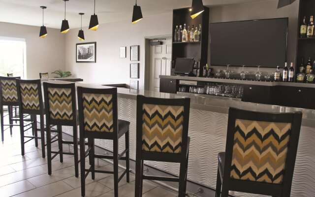 La Quinta Inn & Suites by Wyndham The Woodlands/Spring