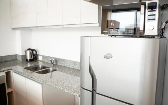 Monroe Suites