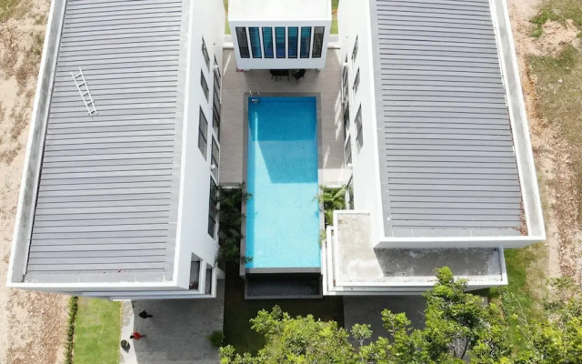 The Dahlias Luxury Residence