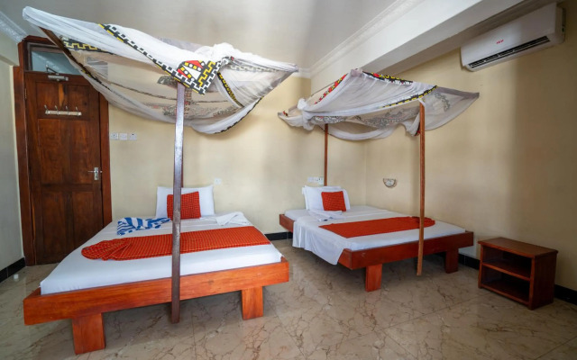 Stonetown View Inn