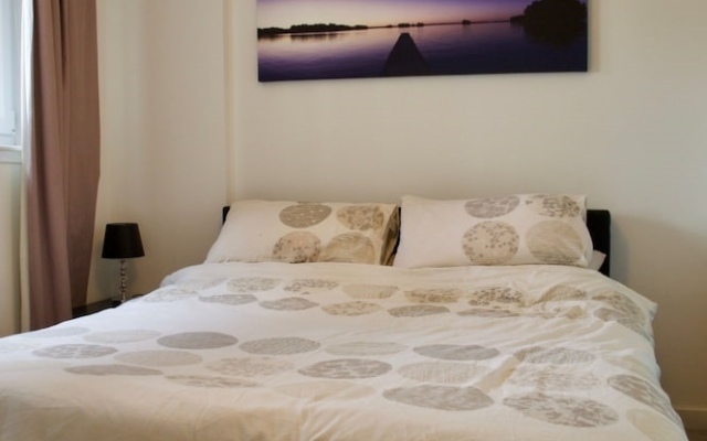 1 Bedroom Apartment By The Sea In Leith
