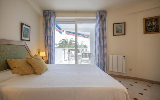 TH108-Apartamento Rosa Salou