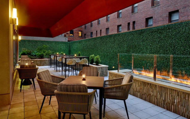 Courtyard by Marriott Washington, DC/Foggy Bottom