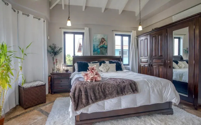 Kairos Villa - Luxury Ocean Front