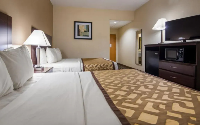 Quality Inn & Suites Southport
