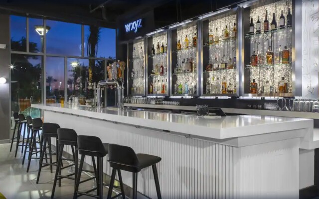 Aloft Glendale at Westgate