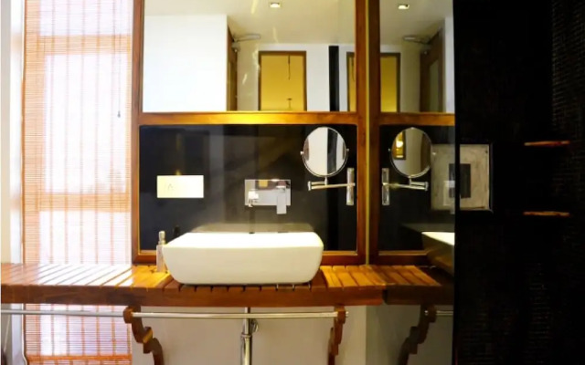 Aarivaa Luxury Designer Home Stay