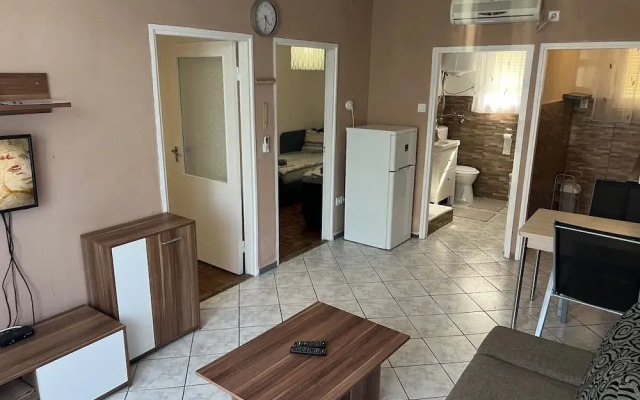 Vadásztanya Apartmanok