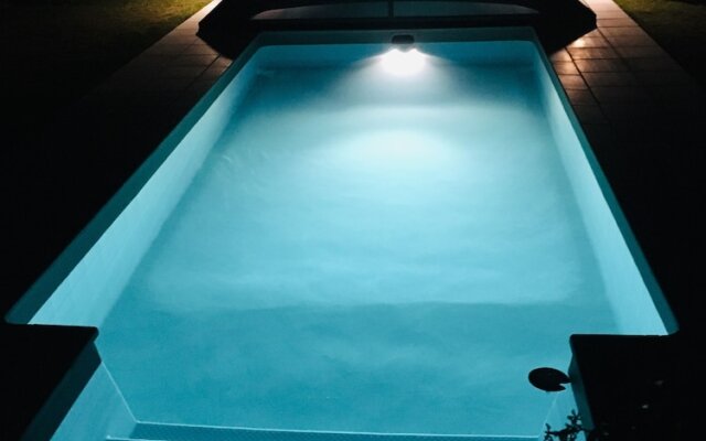 Maison plein centre et Piscine chauffée