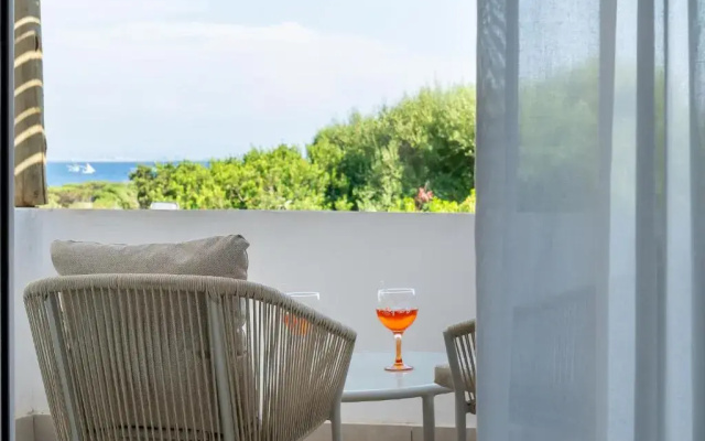 Cala Lupo Resort