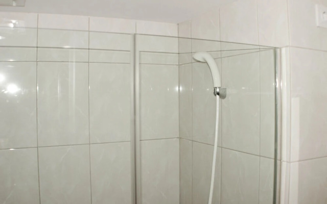 Best Choice Studio Room At Springlake Summarecon Bekasi Apartment