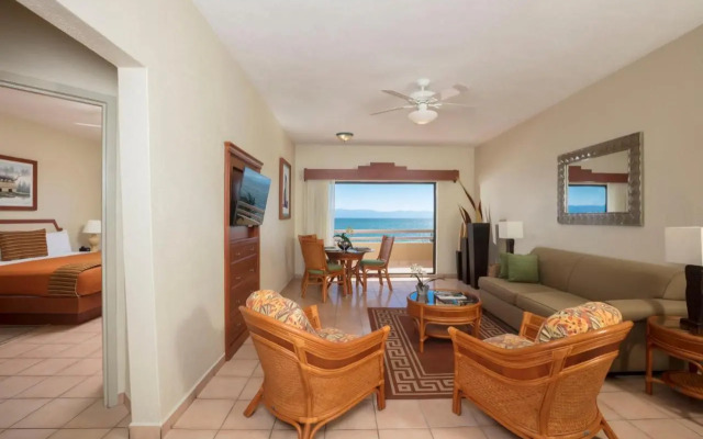 Paradise Village Beach Resort and Spa