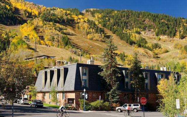 Château Chaumont by Snowmass Vacations