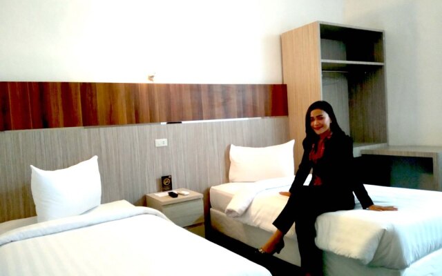 Golden Rich 88 Hotel
