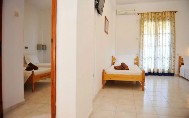 Marina Hotel