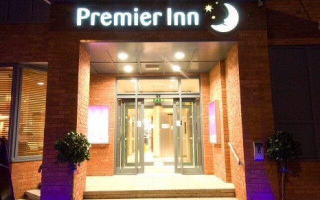 Premier Inn Chester City Centre Hotel