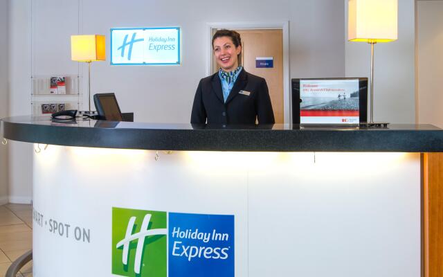 Holiday Inn Express Bedford, an IHG Hotel