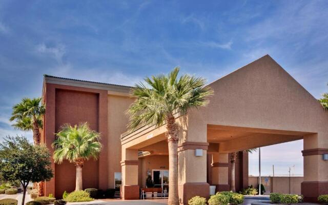 Holiday Inn Express Las Vegas-Nellis, an IHG Hotel