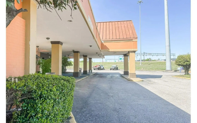 Jackson Hotel & Convention Center