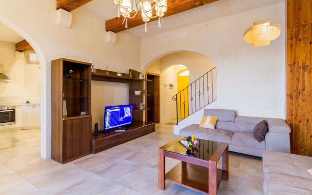 Inni Gozitan Farmhouse Private Pool