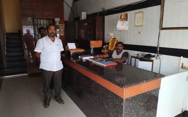 Iroomz Gangothri Residency