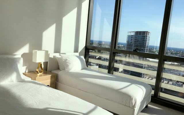 Melbourne CBD Victoria Harbour Short Stay Service Apartments