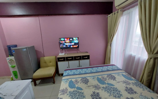 Green Pramuka Apartement By Vici
