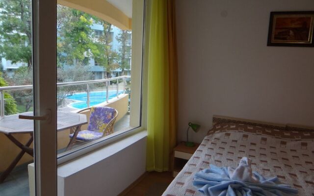 MNG Holiday Yassen Apartments