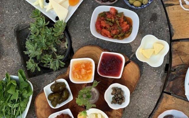 Saklı Konak
