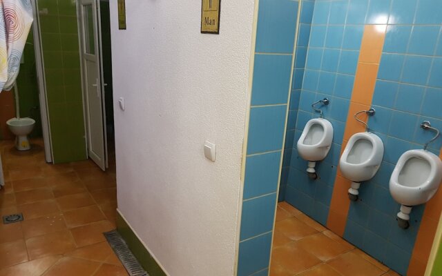 Dzajica Buk Rooms - Hostel