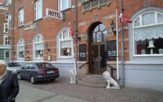 Park Hotel