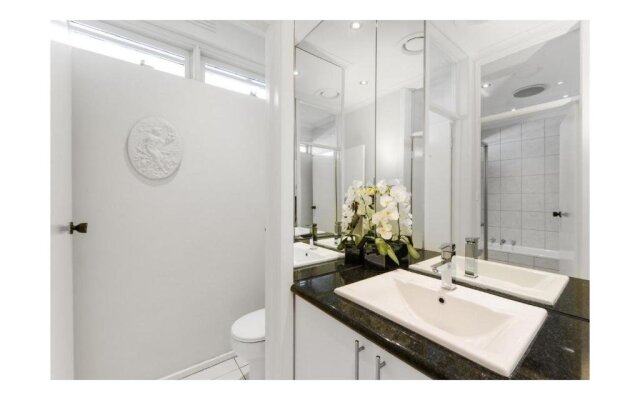 Boutique Stays - Brighton Rose