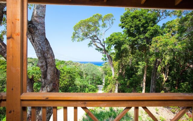 Tree House on Linda Vista Drive