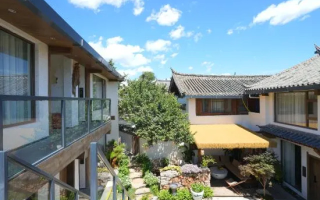 Lijiang Zifayu Designer Boutique Inn