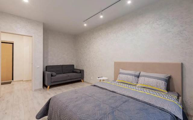 Квартира двухкомнатная на ул. Хасанова д.15