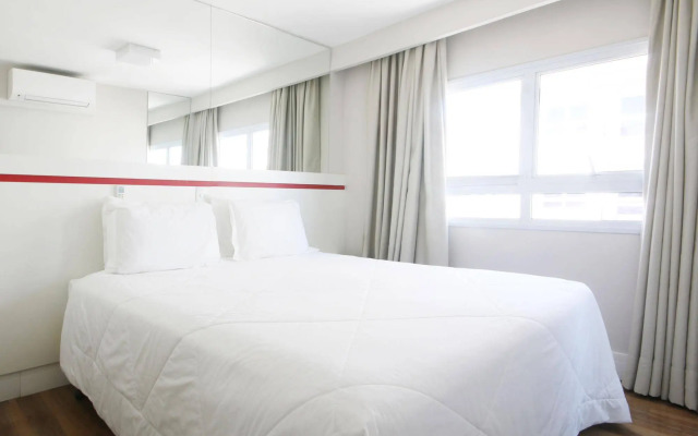 EZ Aclimação Hotel