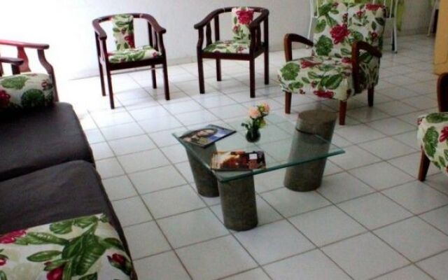 Hotel Rainha De Itapuã