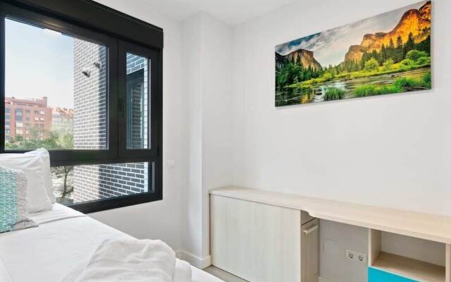 Stunning 2 Bed Apt, Sleeps 6 nr Adelfas