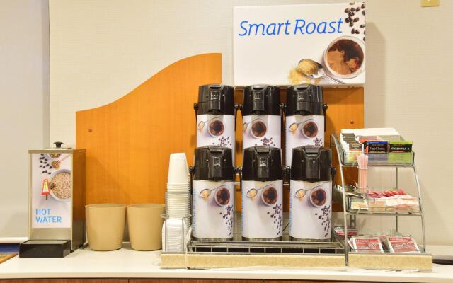 Holiday Inn Express Brooklyn