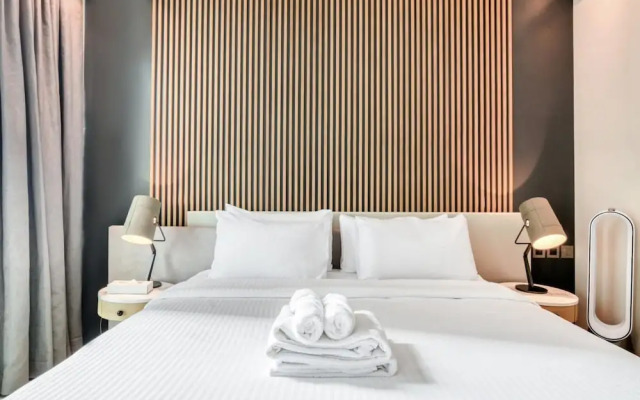 Picturesque Balcony and Beach Haven at Address JBR