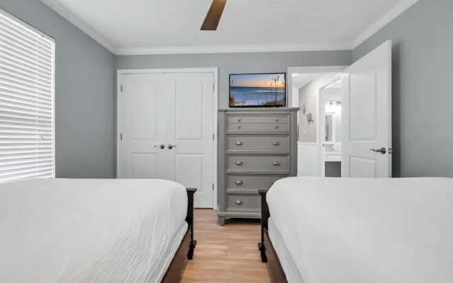 Sandpiper Cove 7200