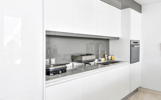 Contemporary & spacious 2 BR in Bluewaters Island