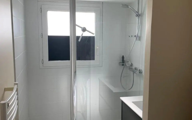 65 m2 Centre vannes 2 ch wifi parking