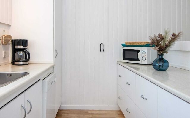 6 Person Holiday Home in Toftlund