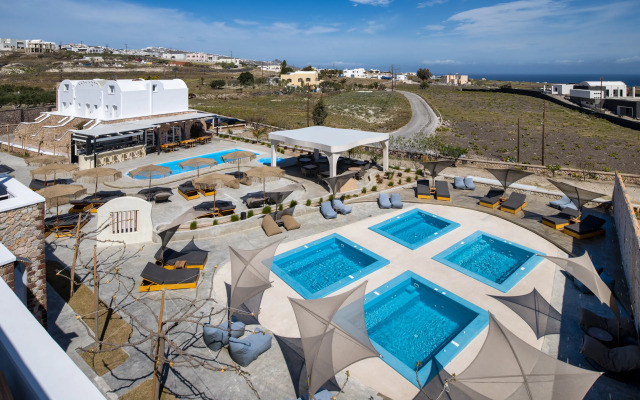 Aelia Luxury Suites