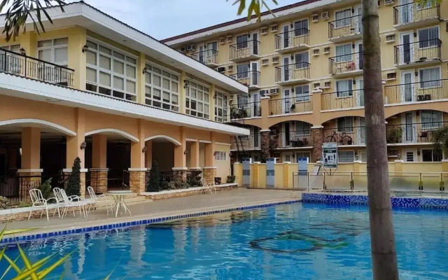 🌿 Stylish & Serene Stay in Davao City 🌿