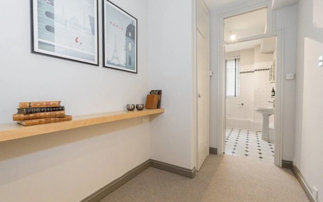 Immaculate Apartment in Sloane Square