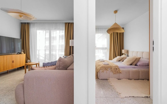 Letnicka Offline by Grand Apartments