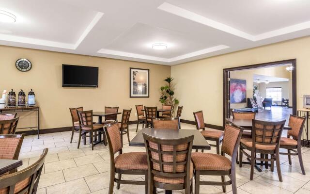 Comfort Inn & Suites Scott-West Lafayette